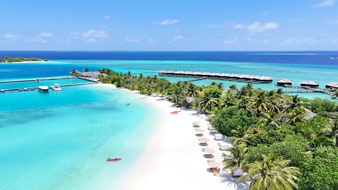 Sheraton Maldives Full Moon Resort & Spa